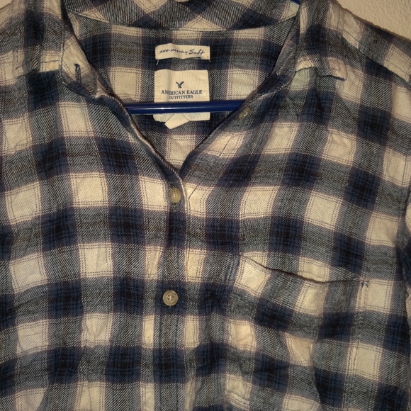 Soft AE Flannel - Picture 4 of 4